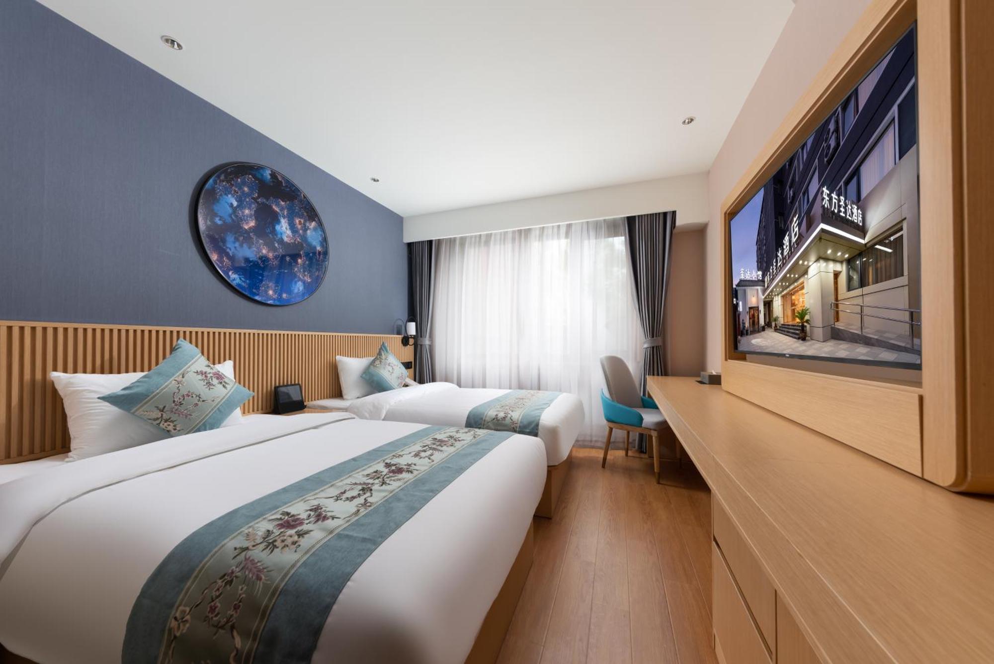 Jingfang Building Smart Hotel - Located In The Busiest Part Of The Downtown Area, Near Beijing Tiananmen Square And The Forbidden City,Wangfujing Shopping Street ,Newly Opened Hotel,Provide Free Laundry Service,Provide Tourism And Ticketing Services المظهر الخارجي الصورة